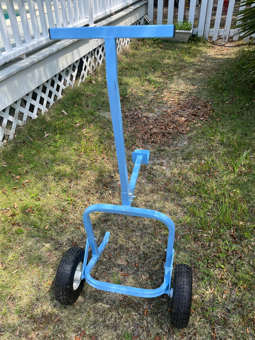 Bucket Lugger – No-Spill 5-Gallon Bucket Hand Truck | Carries Level on Any Terrain